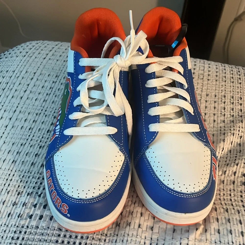 University of Florida Gator Athletic Shoes. Orange and Blue Size9 STS Footwear